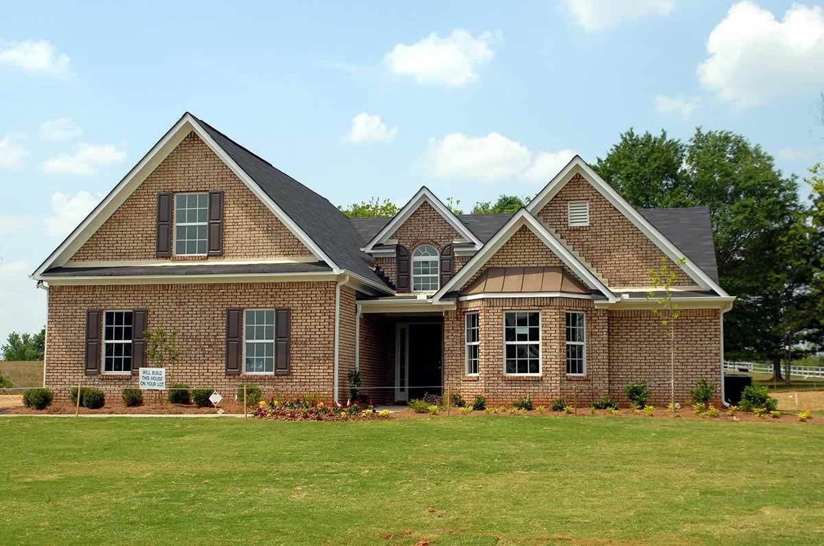 A Twin Cities home with quality exterior work by Total Home Exteriors
